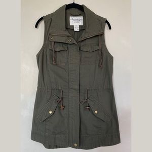 American Rag Army Green Utility Vest
